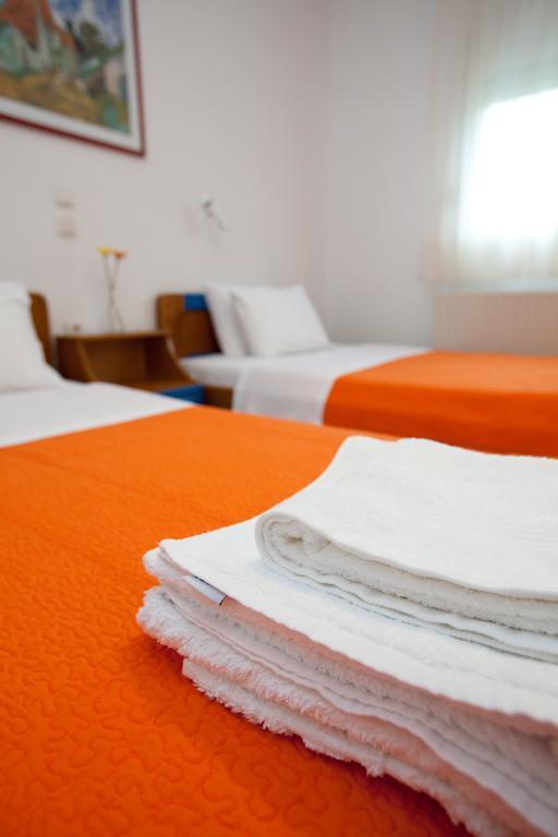 Yiouli Hotel Kókkinon Nerón Pokoj fotografie